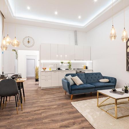 בודפשט Blue Velvet Luxury Apartment מראה חיצוני תמונה